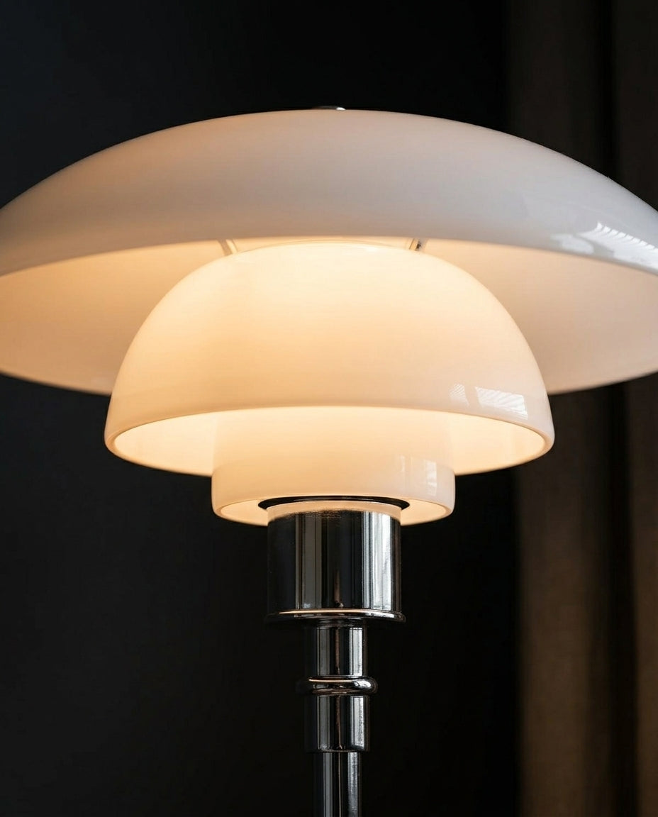 LED-bordlampe – Skandinavisk design | Jern & glas