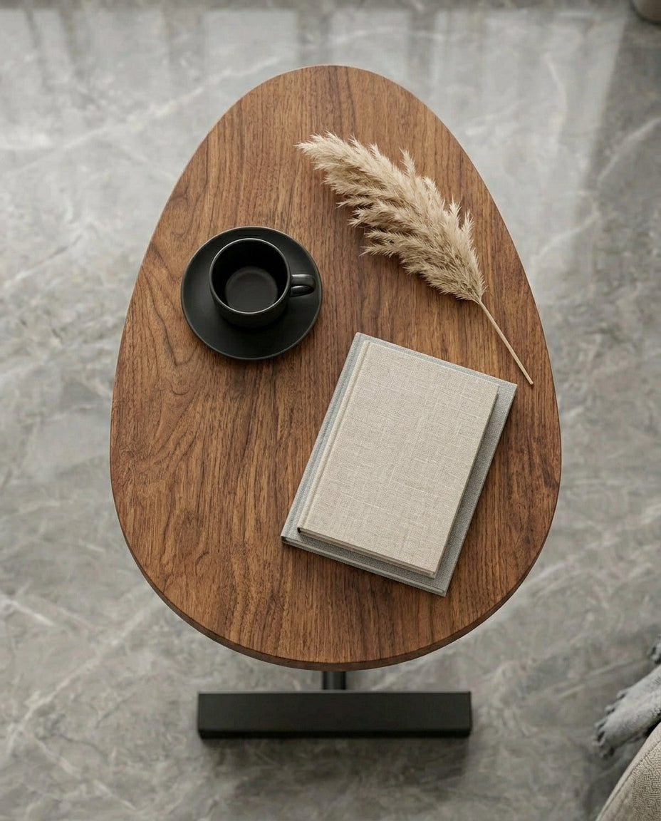 Kompakt sidebord til stuen | Slimline Arc