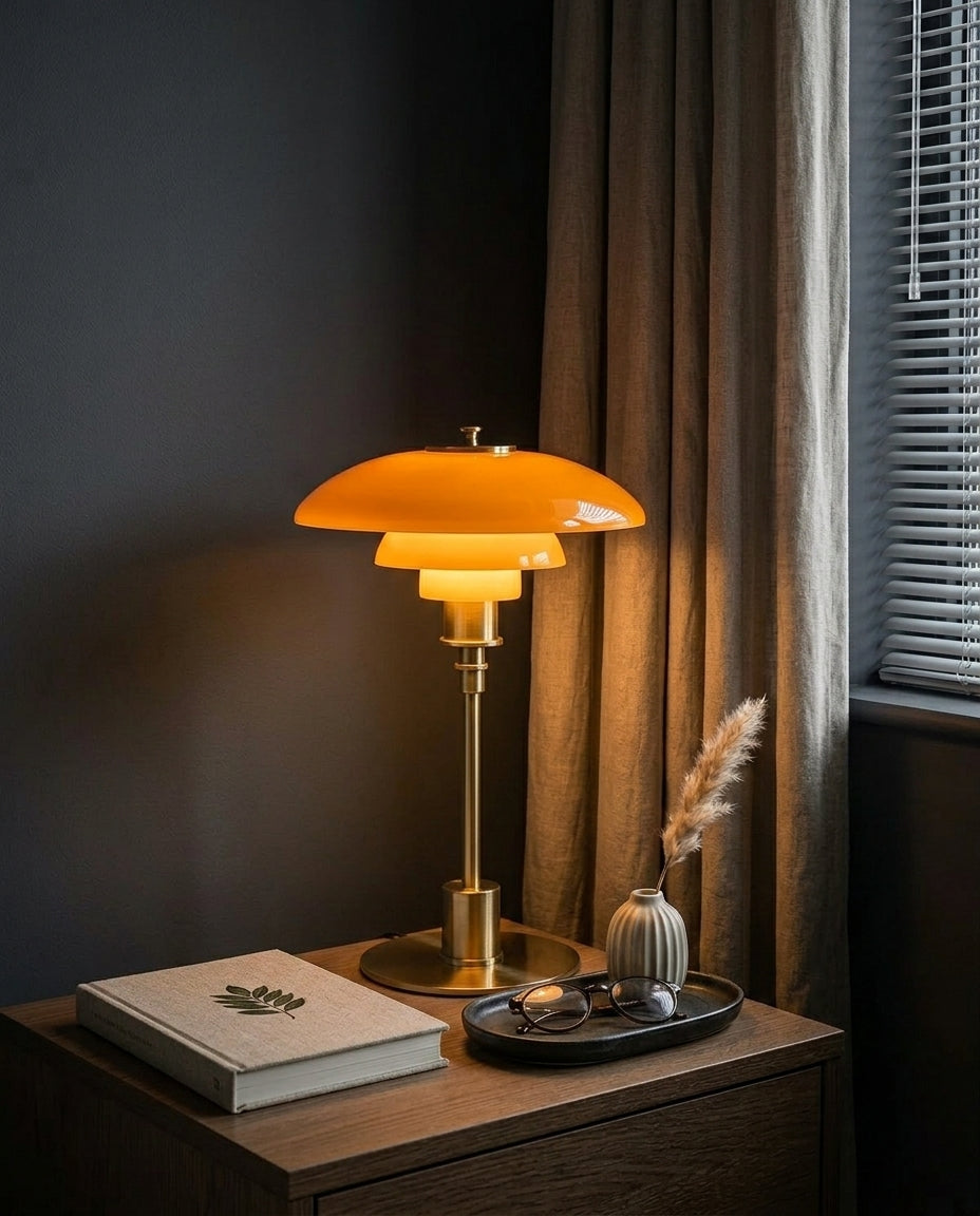 LED-bordlampe – Skandinavisk design | Jern & glas