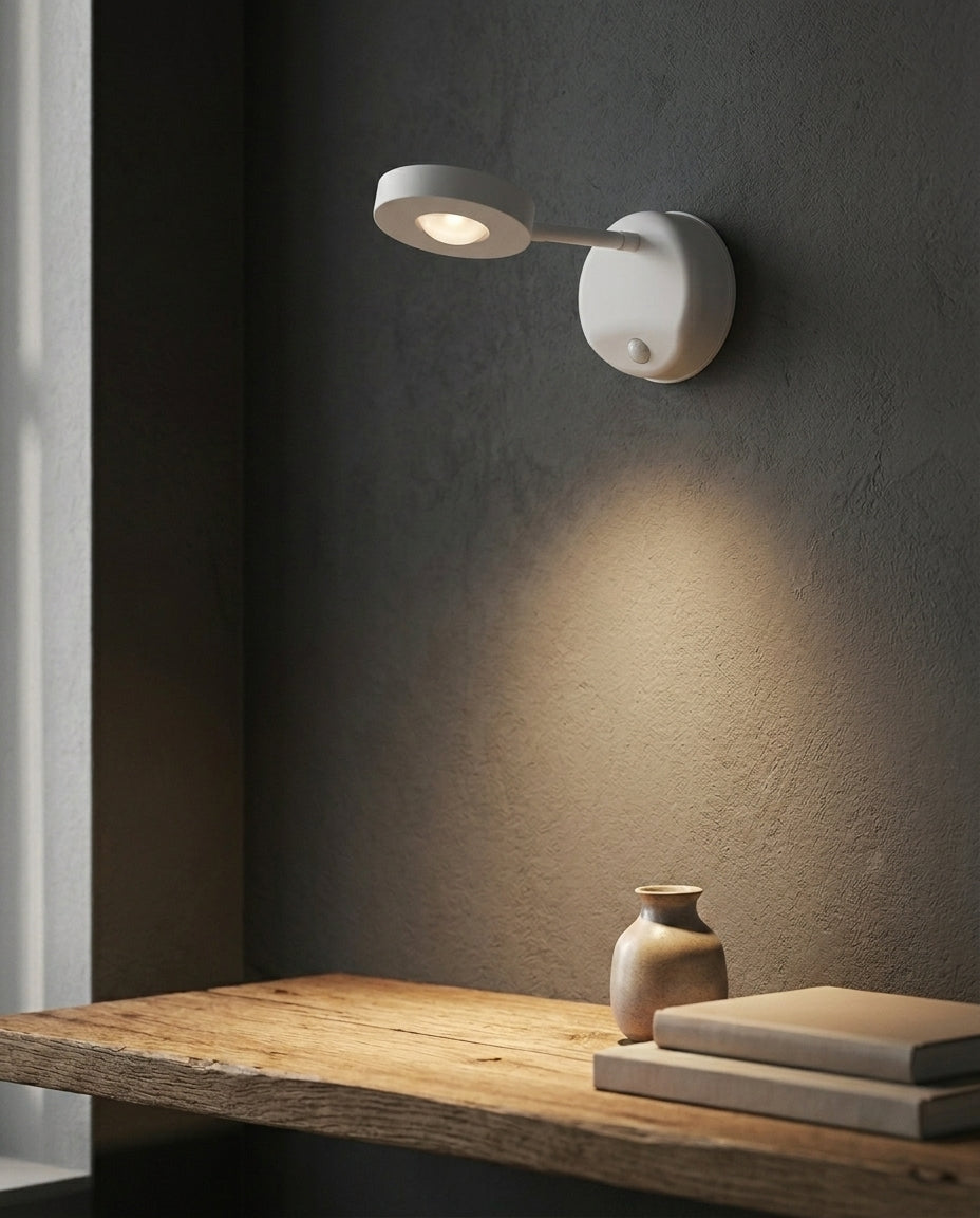 Trådløs LED-spotlight med bevægelsessensor | LumaSwivel 360